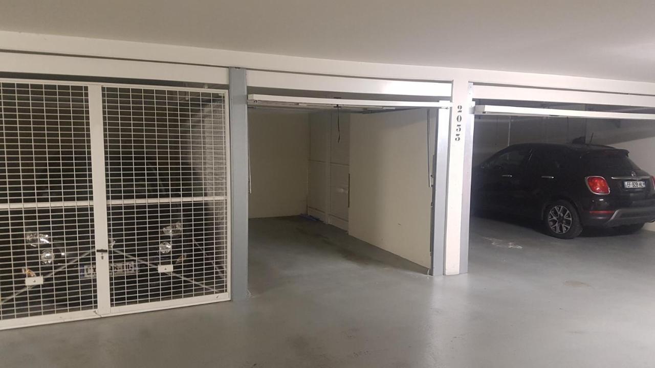 Lyon Confluence - Duplex Au Calme Avec Parking Prive En Option Leilighet Eksteriør bilde